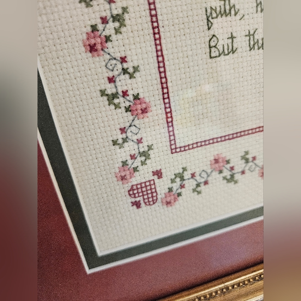 Vintage love is patient Corinthians needlepoint cross stitch - Picture 5 of 7
